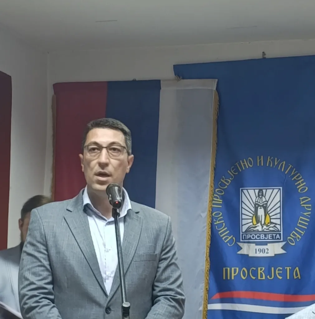 m-1011x1024-jpg Svečanom akademijom otvoren 28. naučni skup istoričara