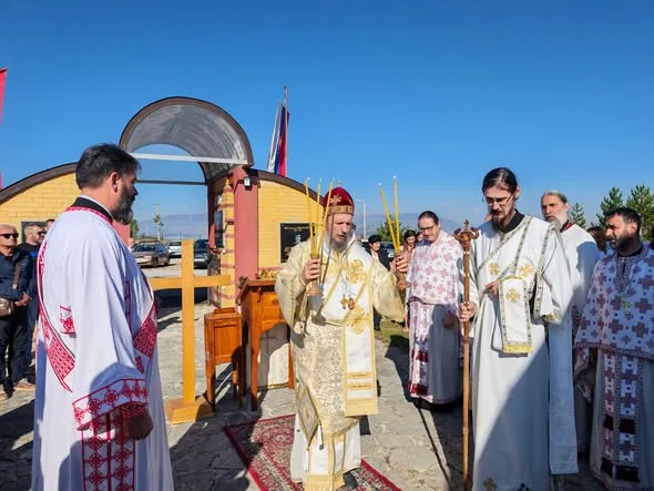 vladika-jpg Manastir u Danićima proslavio praznik Sv. Petra Zimonjića